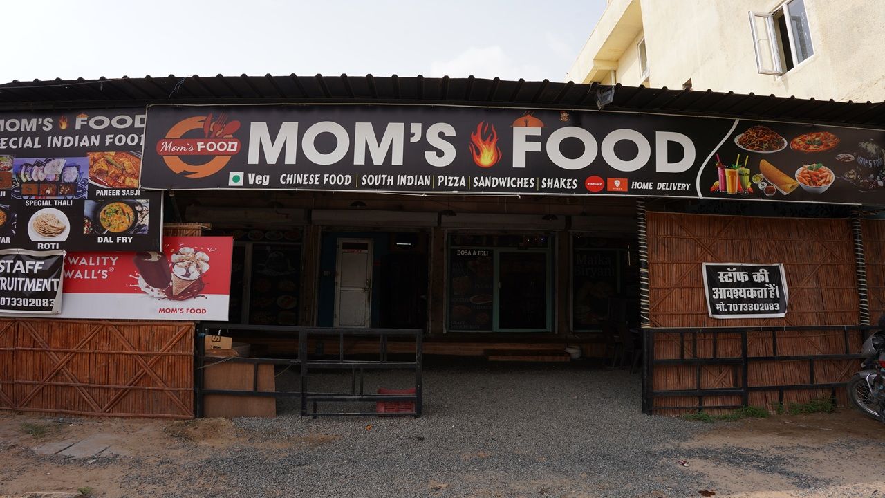 Mom's Food